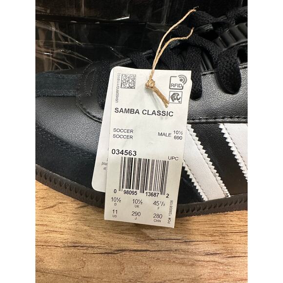 Adidas Men's Samba Classic Indoor Soccer Shoes Leather Black White Size 11 NIB - Picture 15 of 16